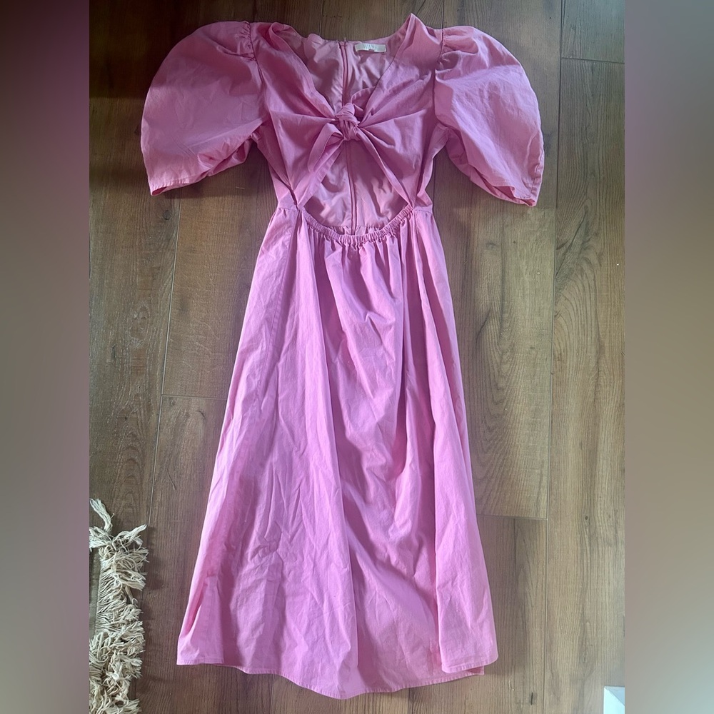 Wayf Peggy Twist cutout midi dress- Sz S